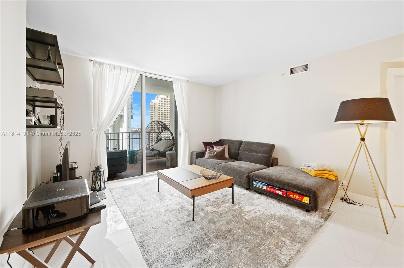 COURVOISIER COURTS CONDO - Residential