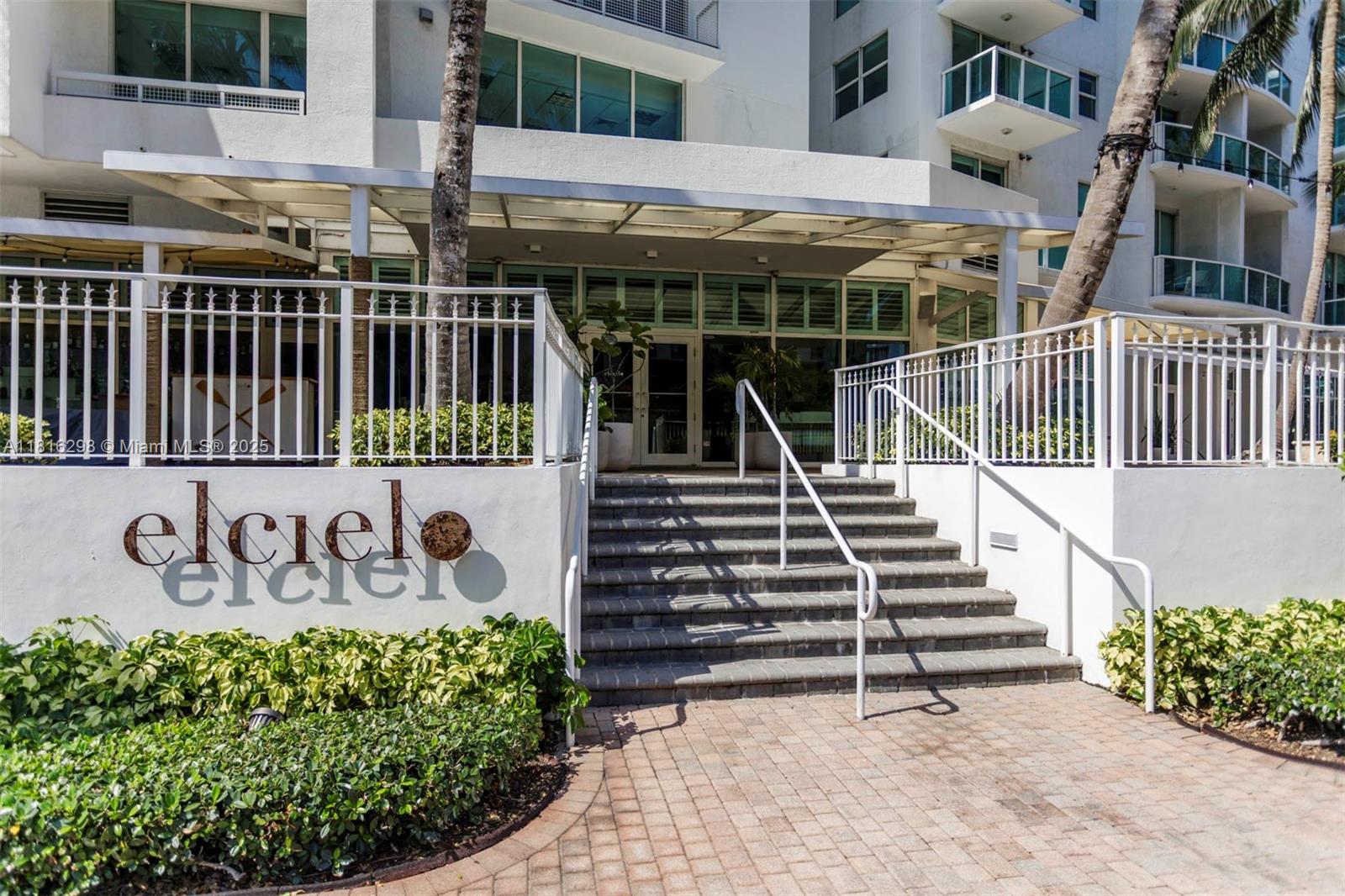BRICKELL ON THE RIVER N T - Residential Lease