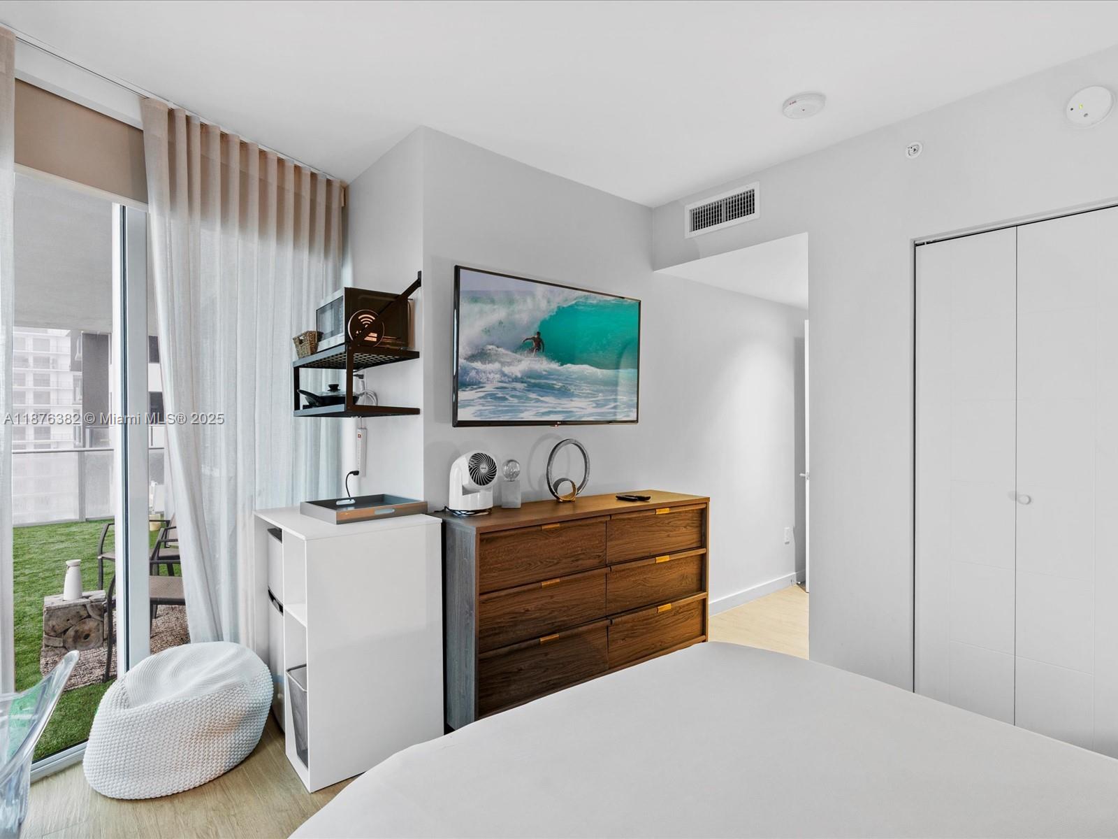 BRICKELL TEN CONDO - Residential