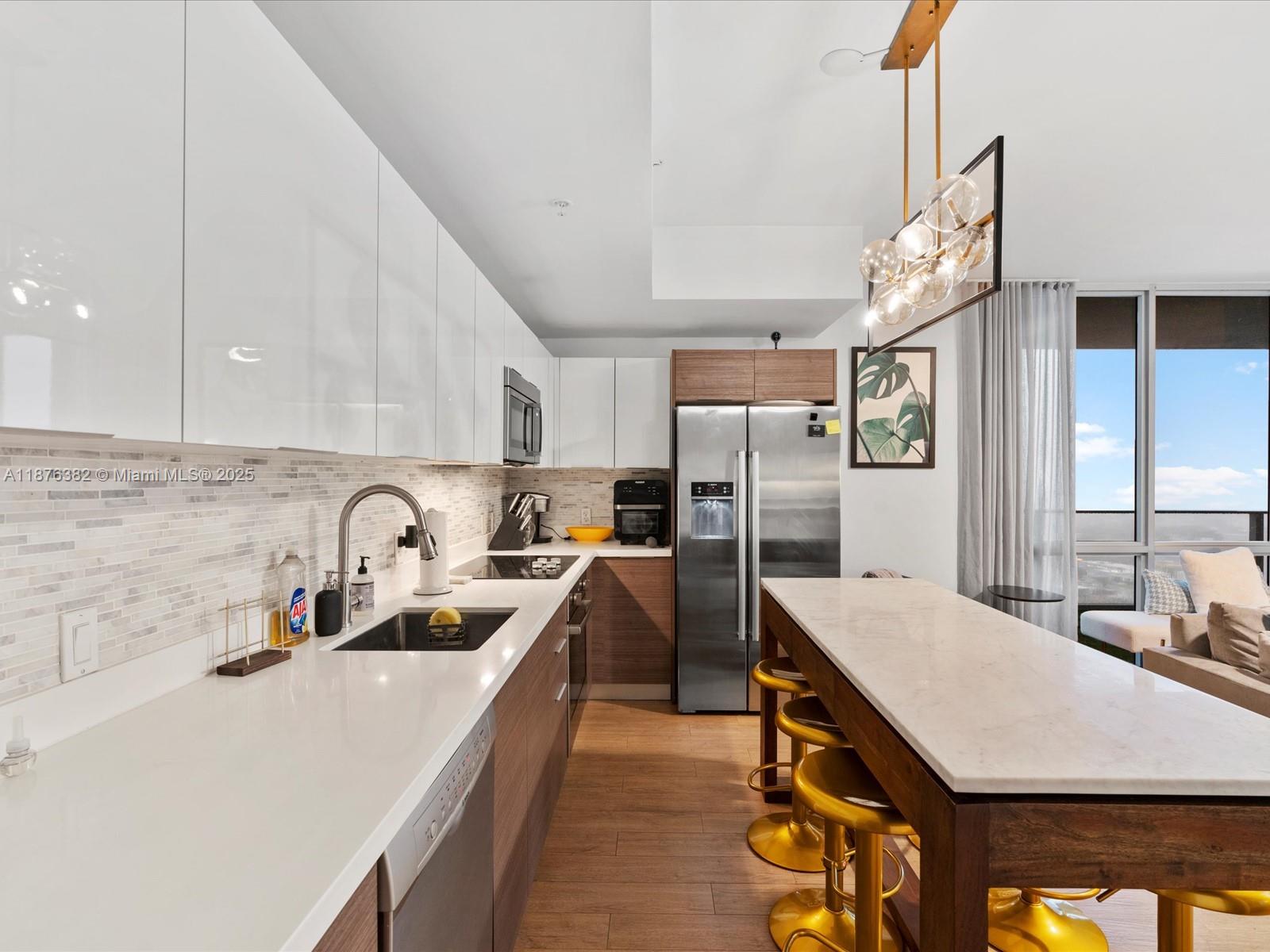 BRICKELL TEN CONDO - Residential