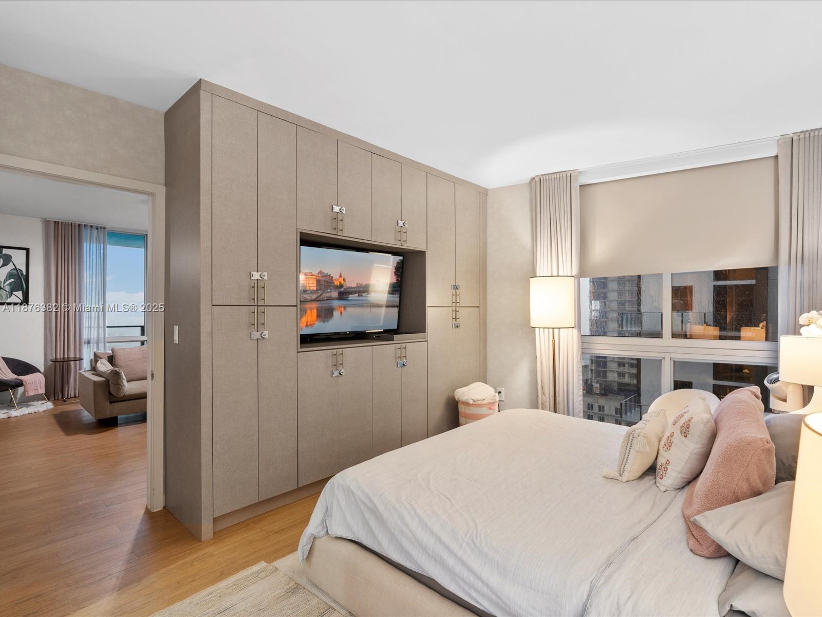 BRICKELL TEN CONDO - Residential