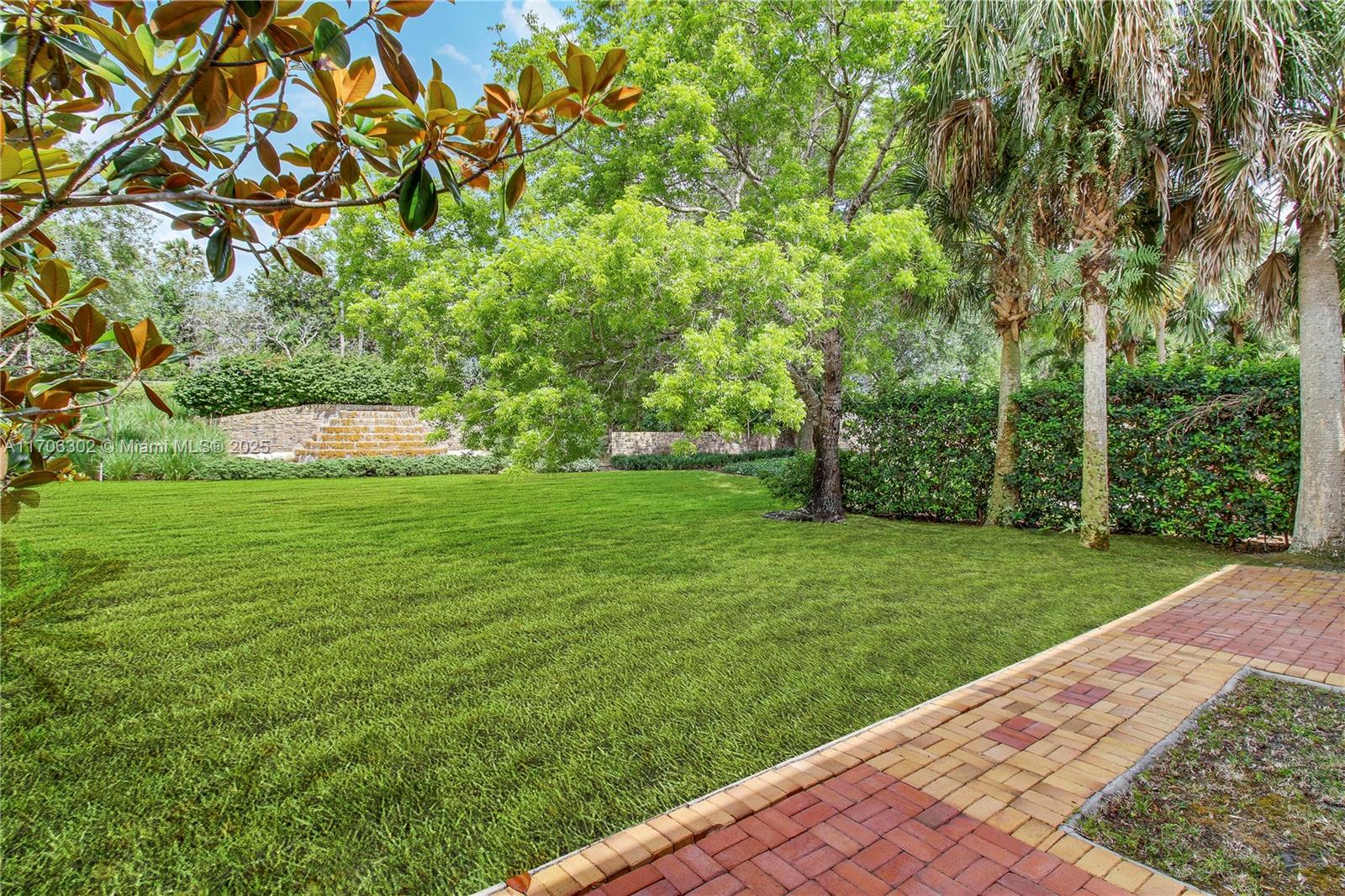 7086 Spyglass Ave