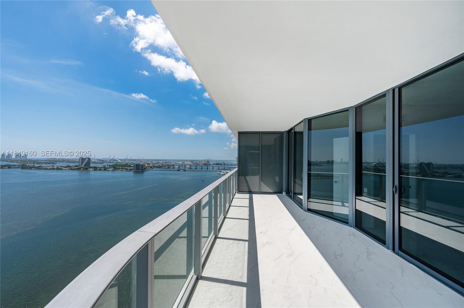 Aria Reserve Miami - Residential