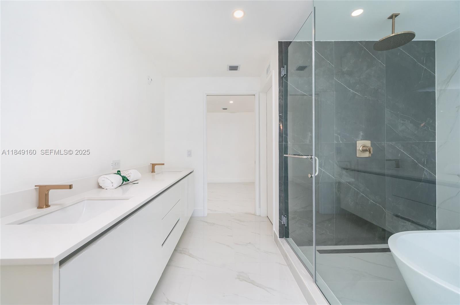 Aria Reserve Miami - Residential