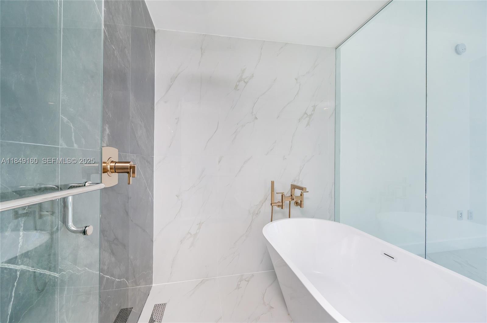 Aria Reserve Miami - Residential