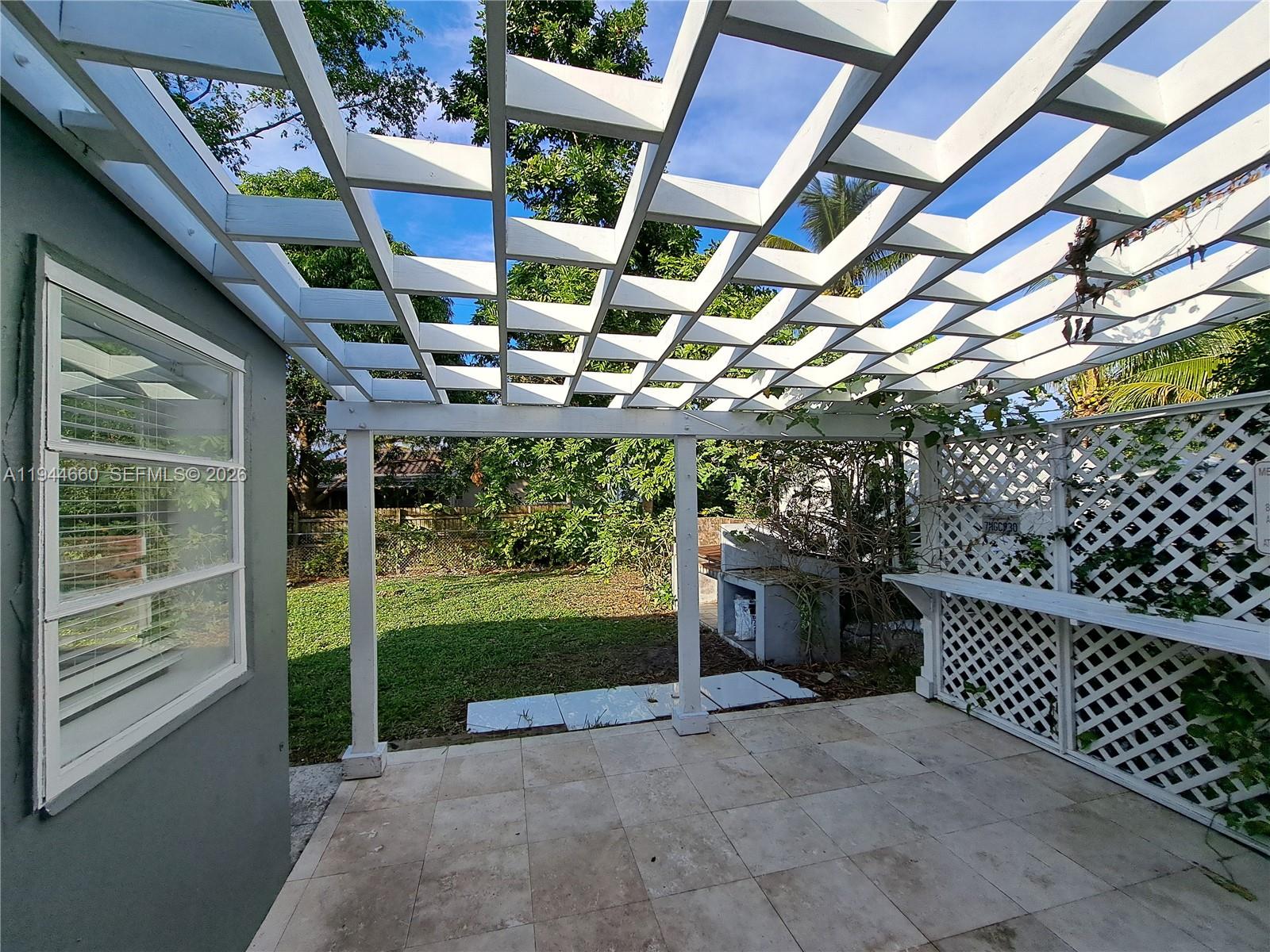 PARKERS SHORES - Residential