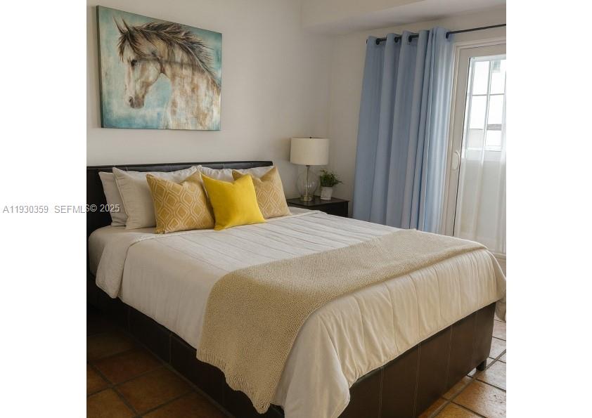 VENETIAN MANOR CONDO - Residential