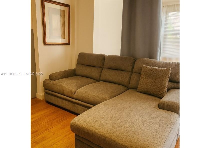 VENETIAN MANOR CONDO - Residential