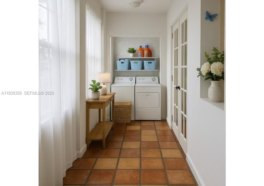 VENETIAN MANOR CONDO - Residential