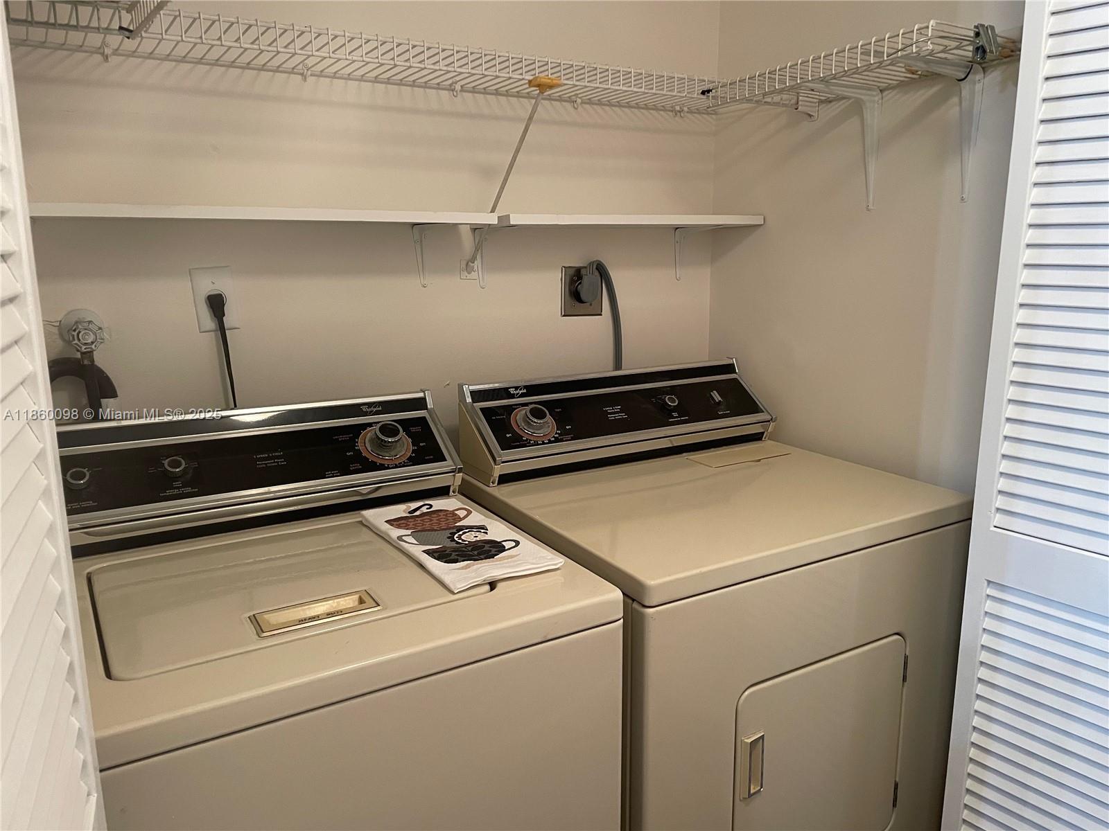 SUMMERSET CONDO PH I - Residential