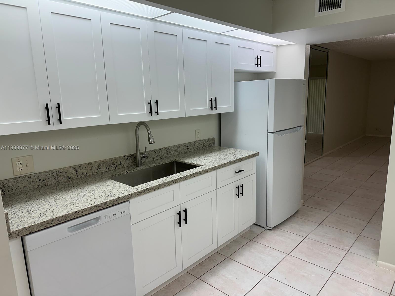 1000 SW 125th Ave 205N