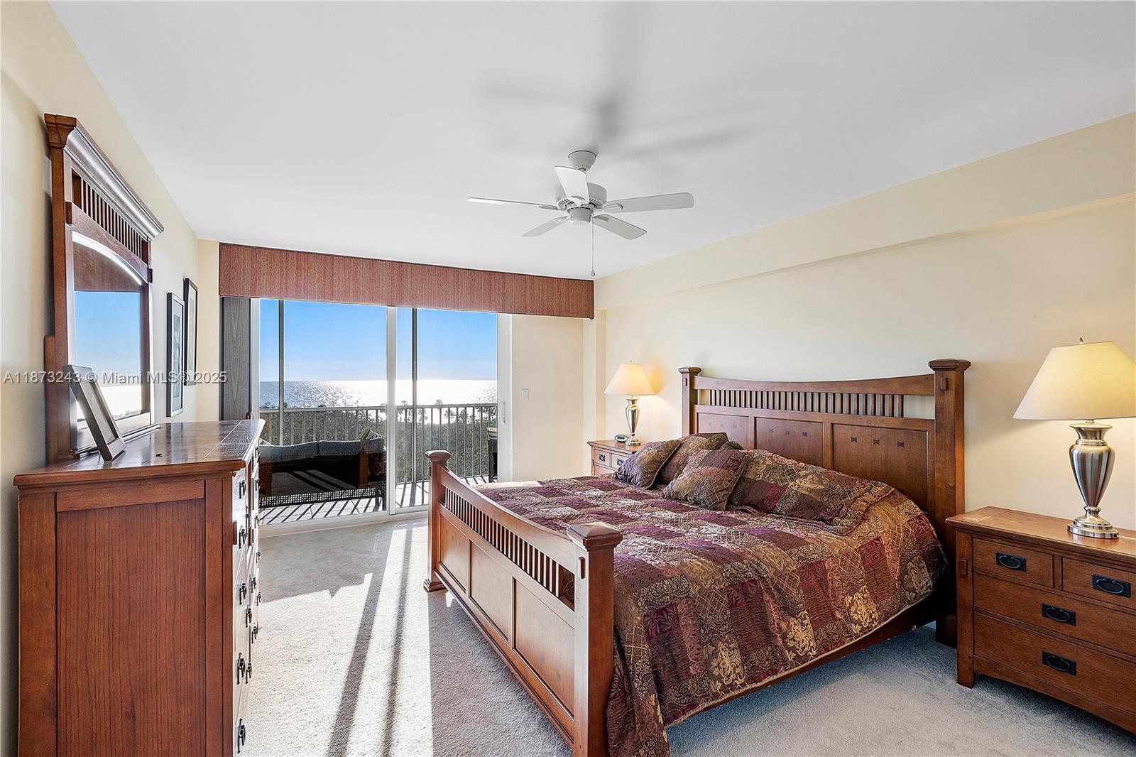 VANDERBILT TOWERS UNIT 3 - Residential