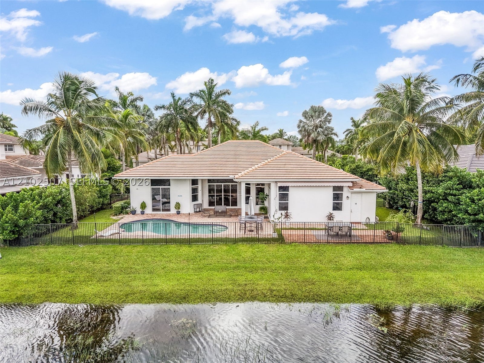 View photos, virtual tours, details... 1378 Victoria Isle Dr