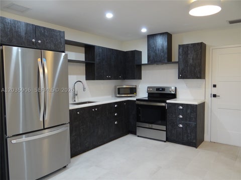 Tiny photo for 5980 SW 40th Ave #C, Dania Beach, FL 33312 (MLS # A12035906)