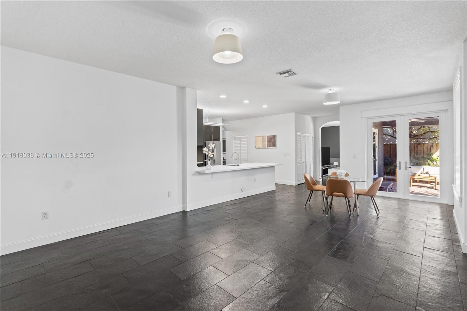 GARDEN HILLS WEST - Residential