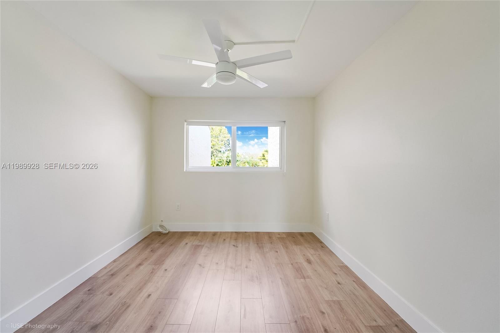 SHORES VILLAS CONDO BLDG - Residential Lease