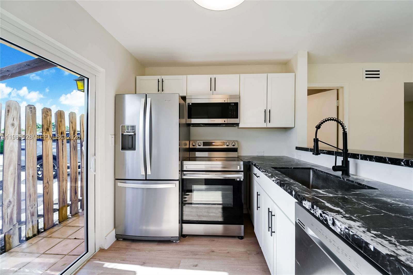 9023 NE 4th Ave Rd 9023