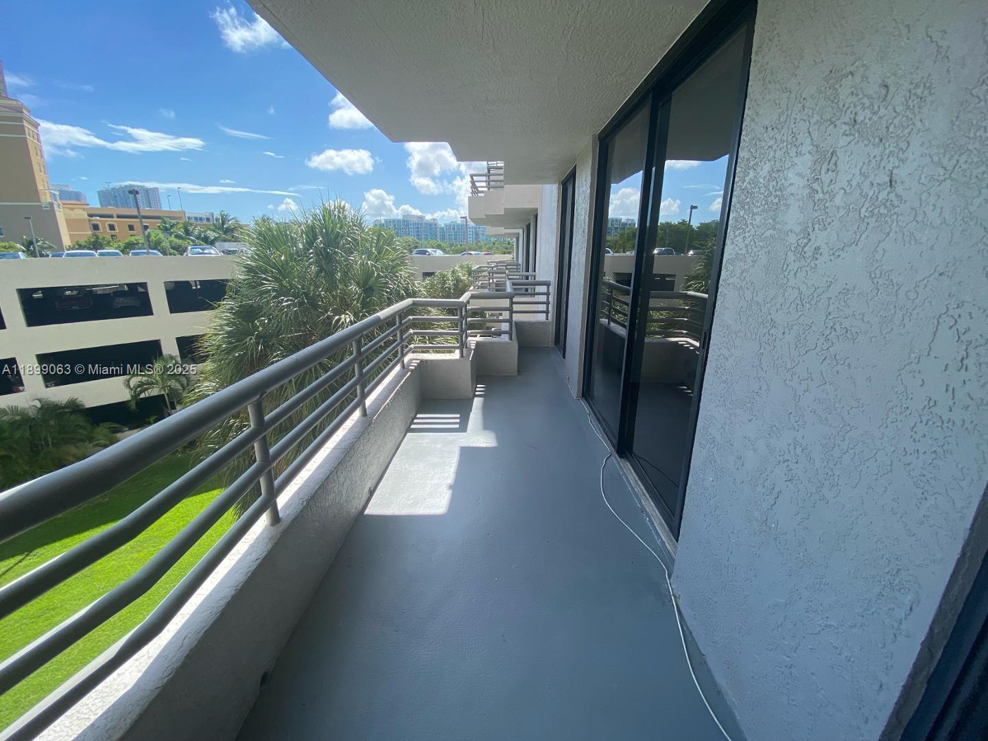 Parc Central Aventura Sout - Residential