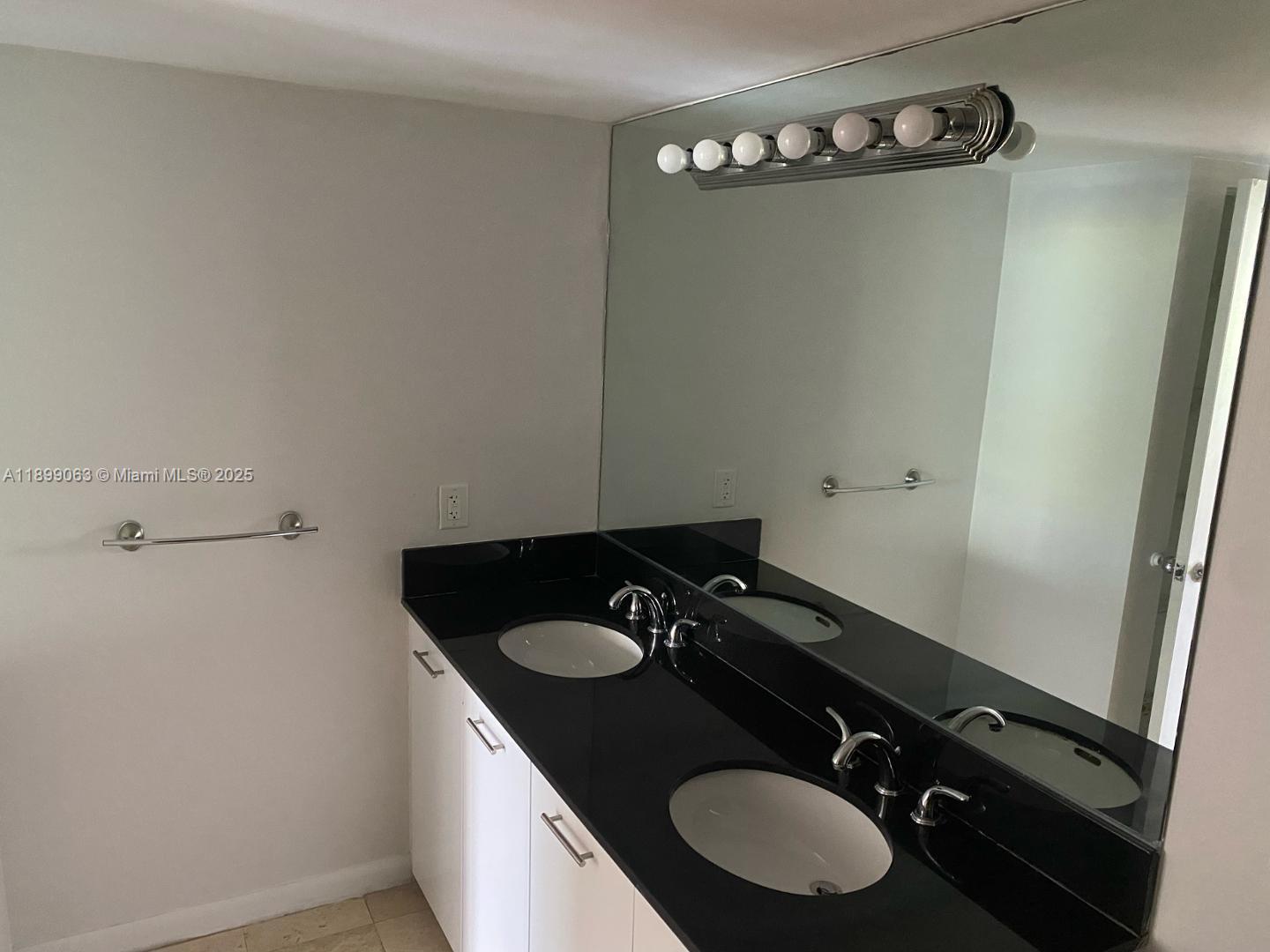 Parc Central Aventura Sout - Residential