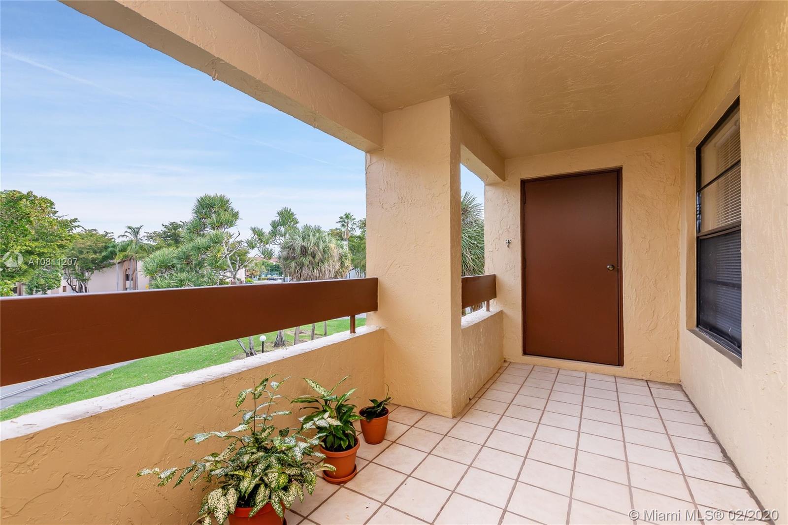 KENLAND POINTE CONDO #1 - Residential