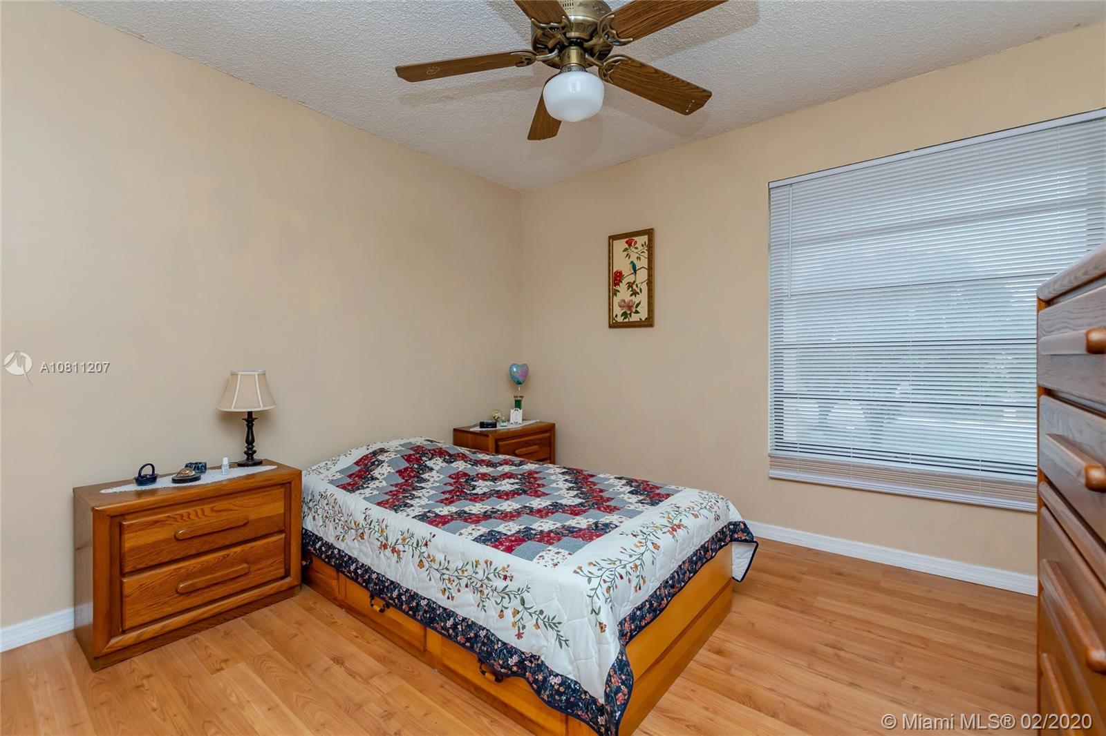 KENLAND POINTE CONDO #1 - Residential