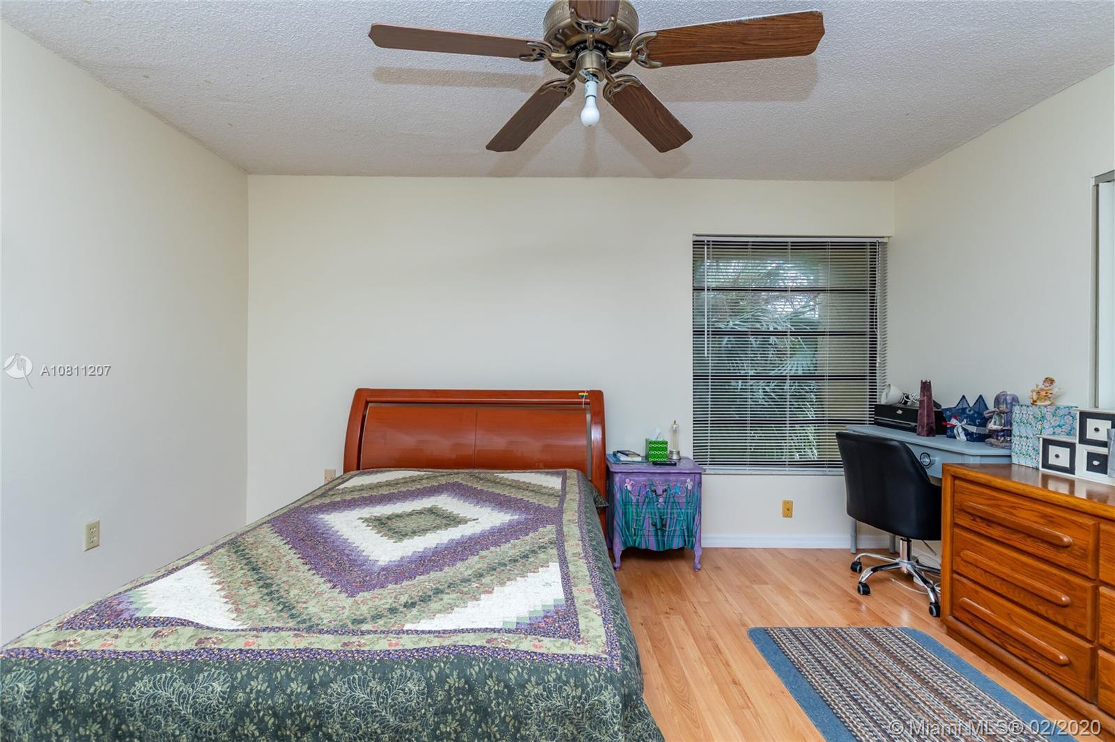 KENLAND POINTE CONDO #1 - Residential