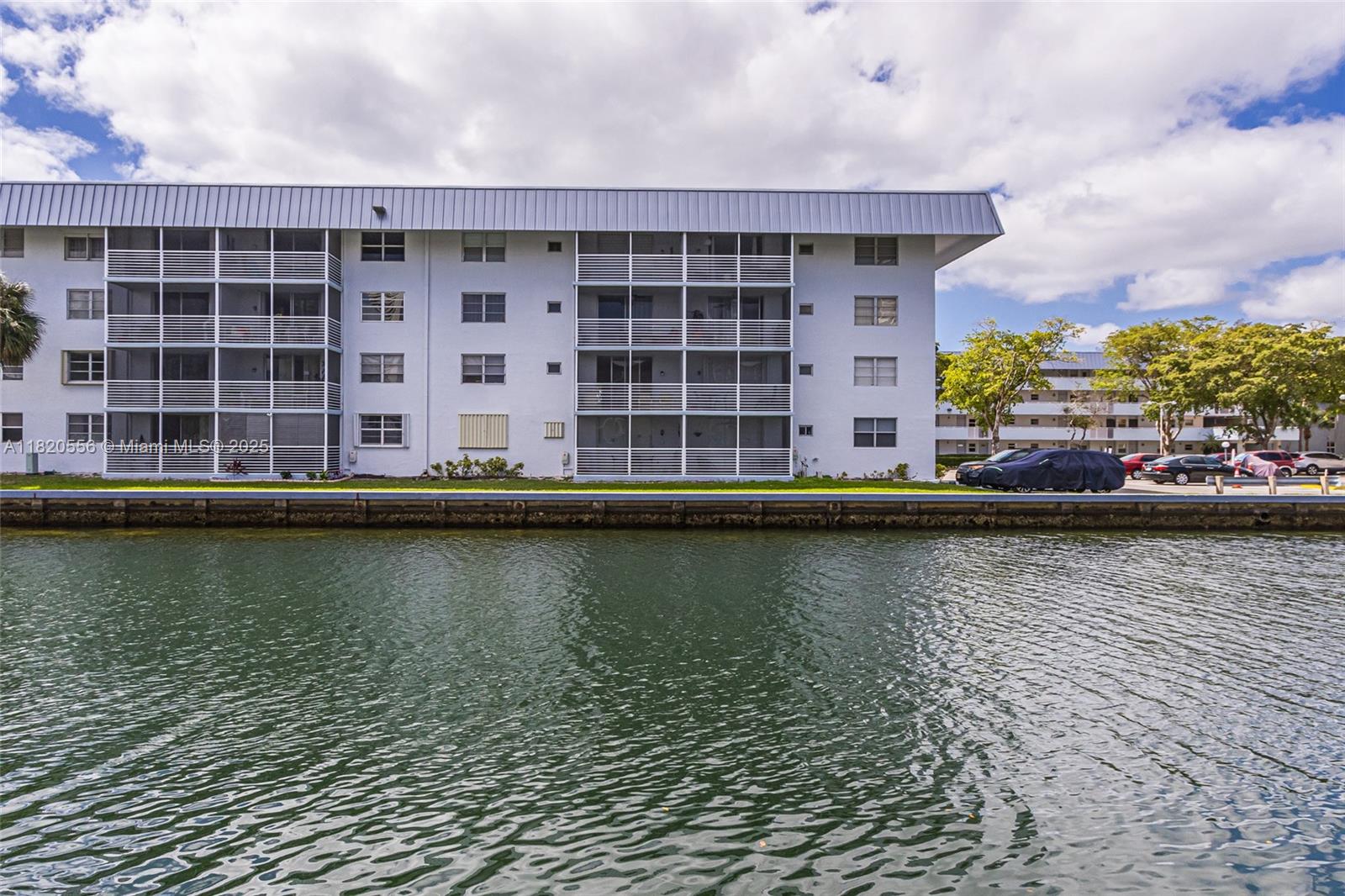 3600 NE 170th St D-112