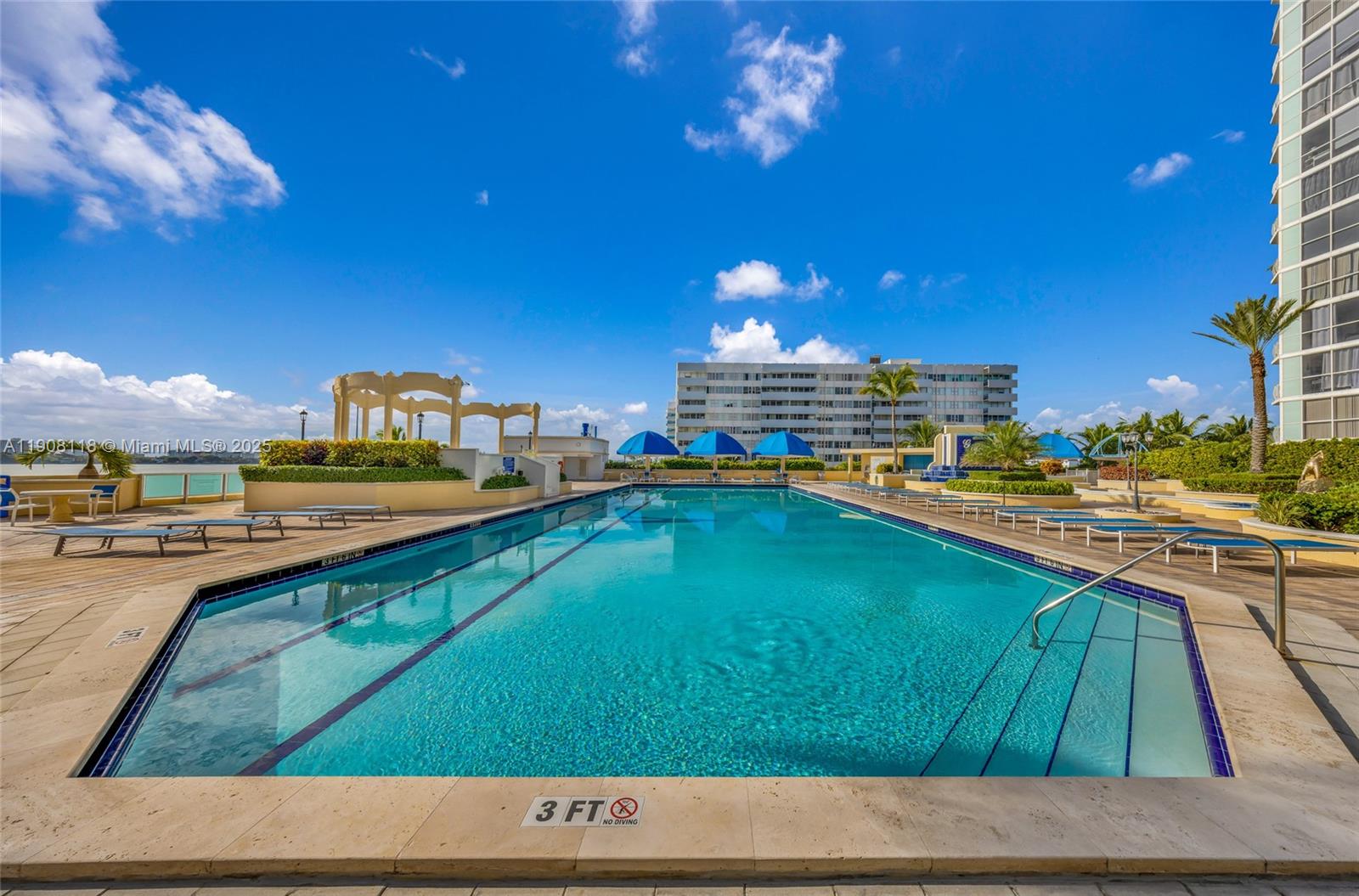 THE GRANDVIEW PALACE COND - Residential Lease