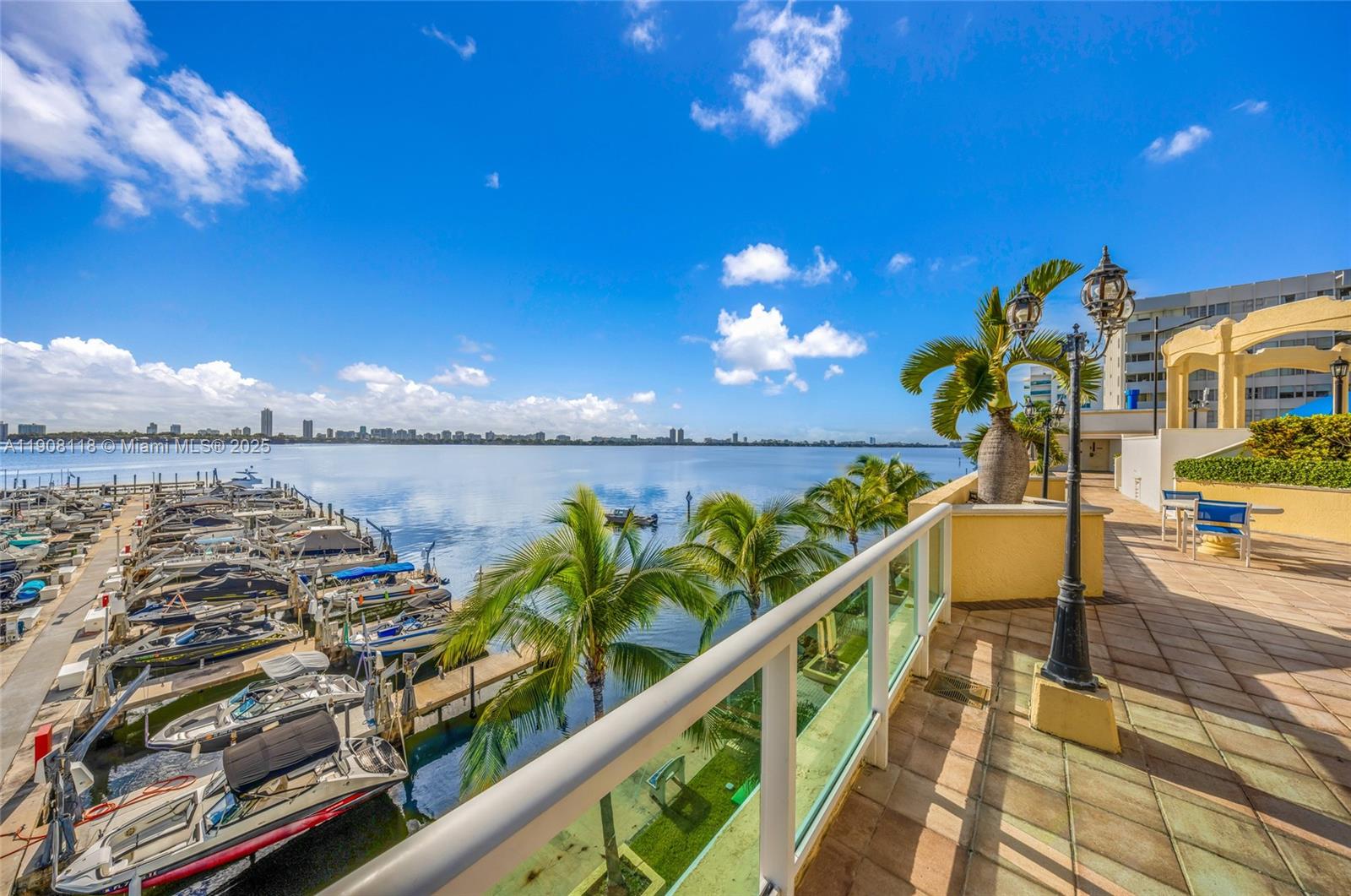 THE GRANDVIEW PALACE COND - Residential Lease