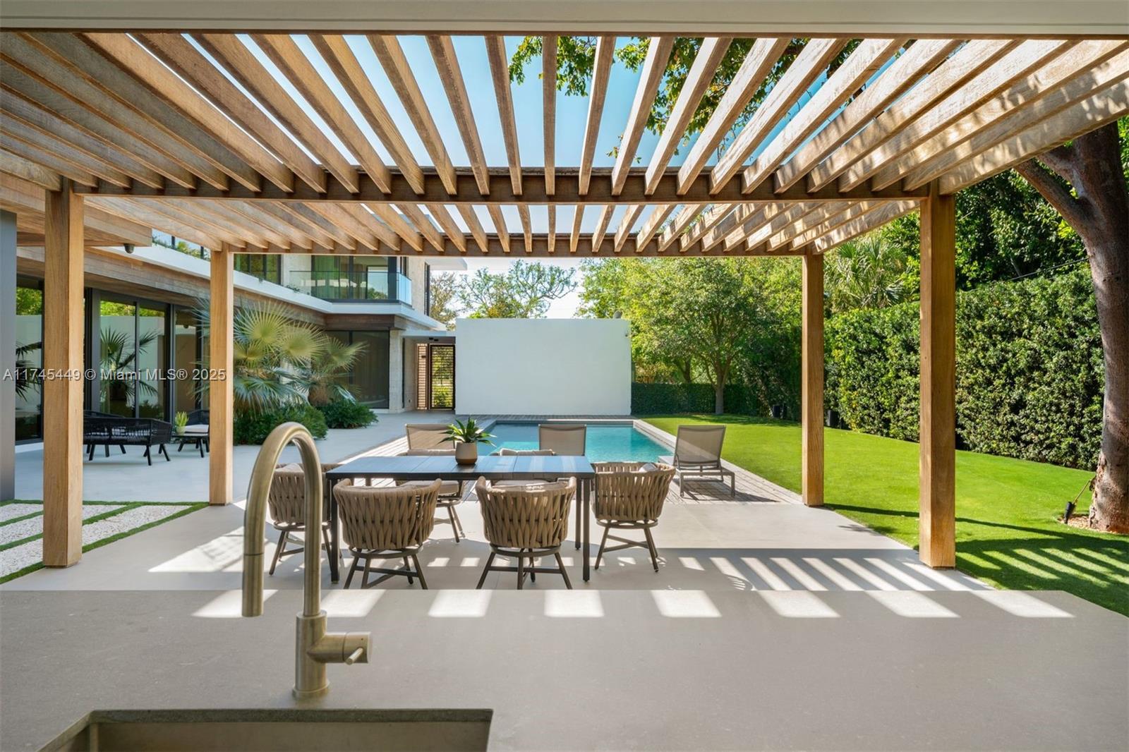HAMMOCK PARK - Residential