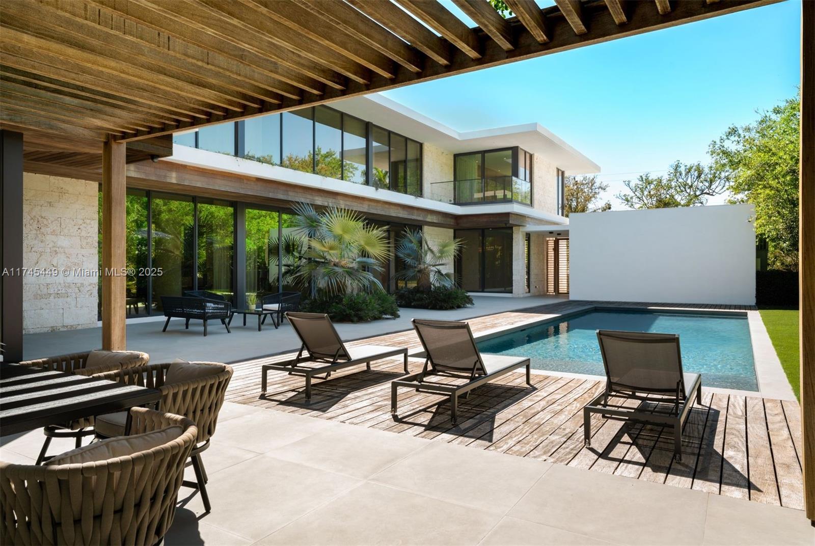 HAMMOCK PARK - Residential