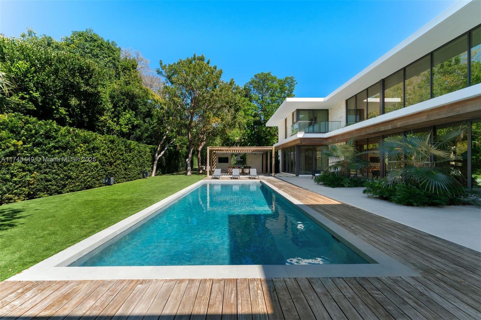 HAMMOCK PARK - Residential