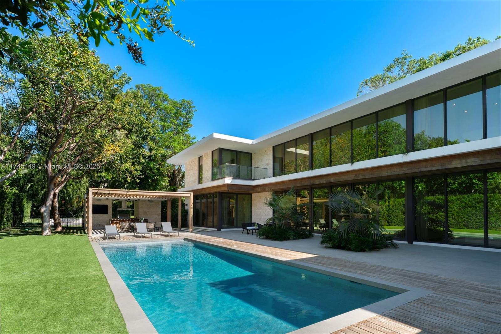HAMMOCK PARK - Residential