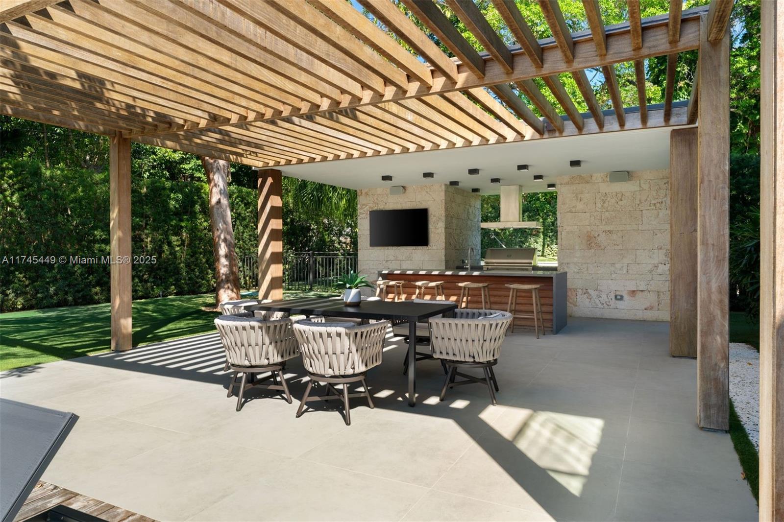 HAMMOCK PARK - Residential