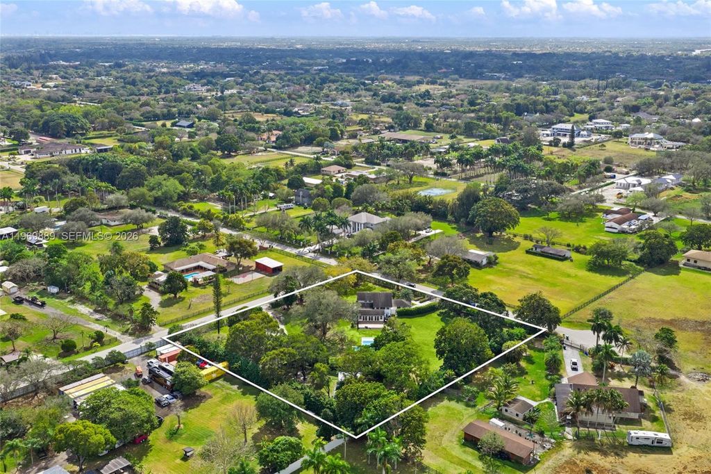 Photo of 18301 SW 50th St, Southwest Ranches, FL 33331 (MLS # A11969889)