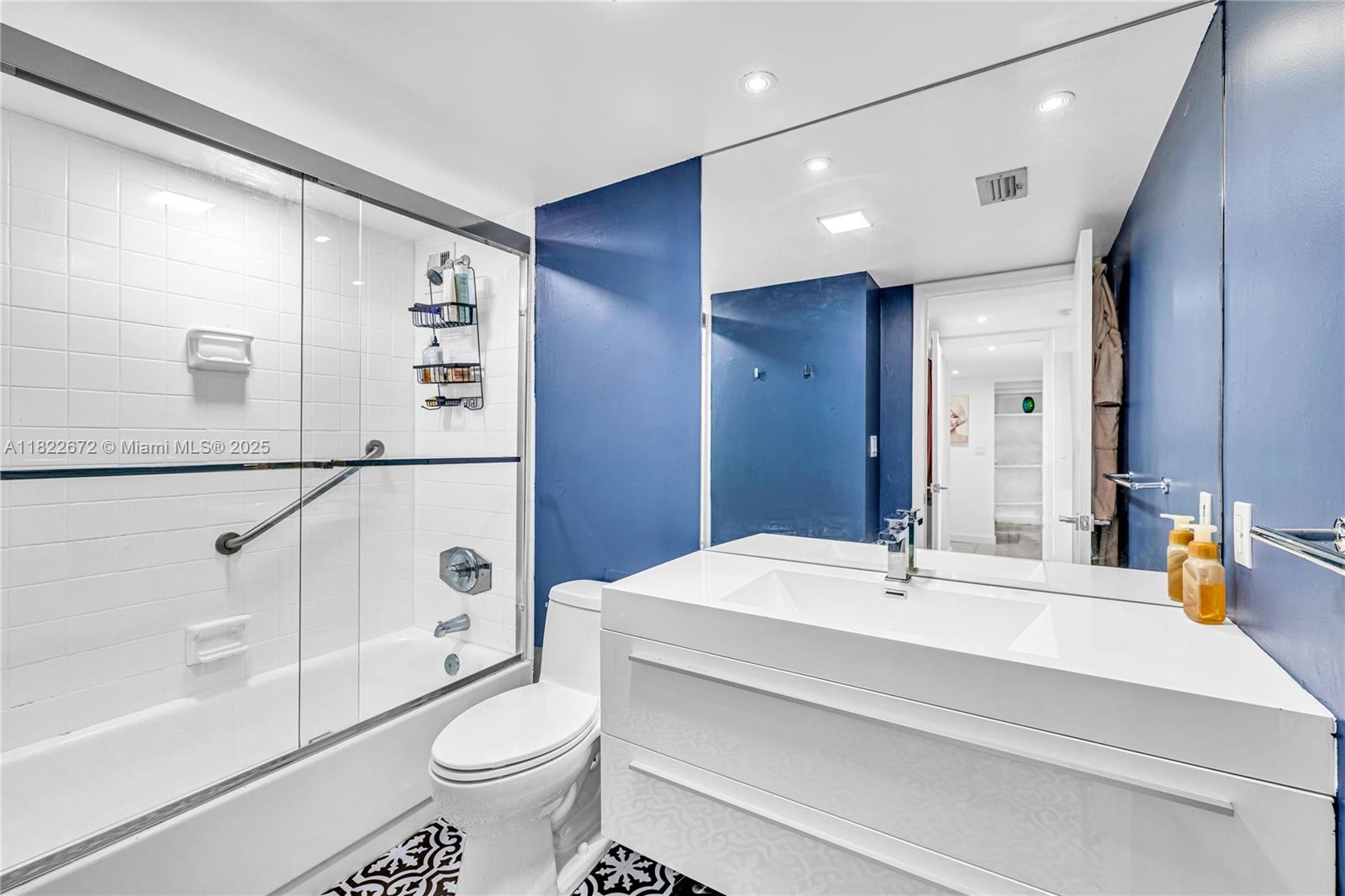 11 Island Ave 1103, Miami Beach, FL, 33139/$745,000 4 11 Island Ave 1103