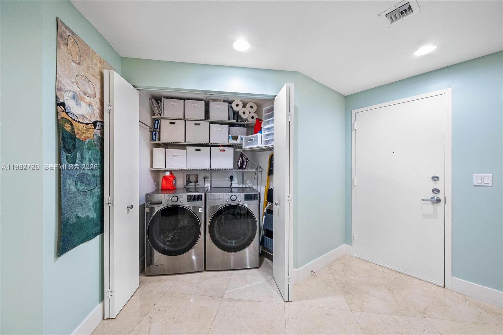 3030 AVENTURA CONDO - Residential