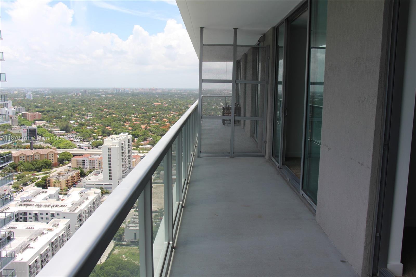 1111 SW 1st Ave 3715-N