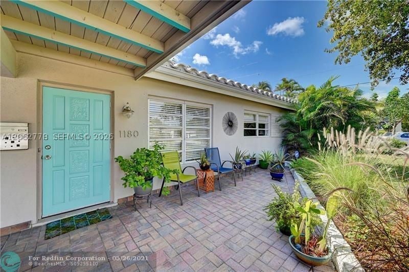 1180 SW 4th Ter