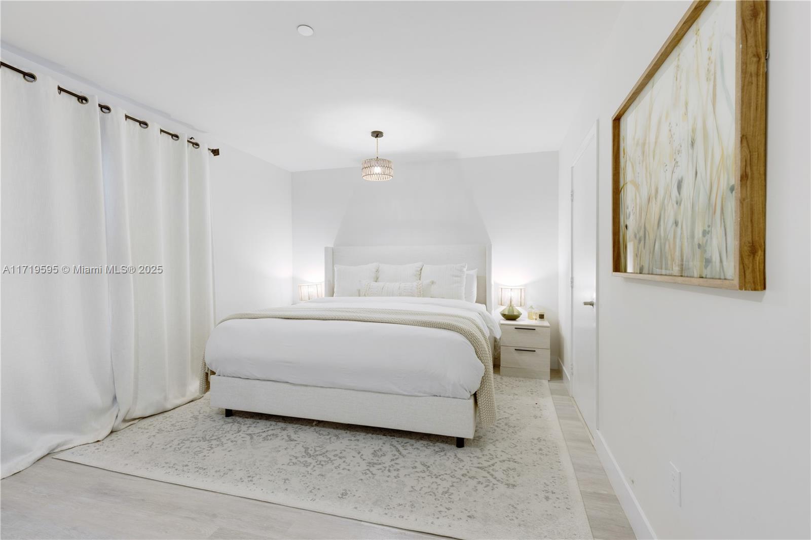 RIVERWOOD - Residential