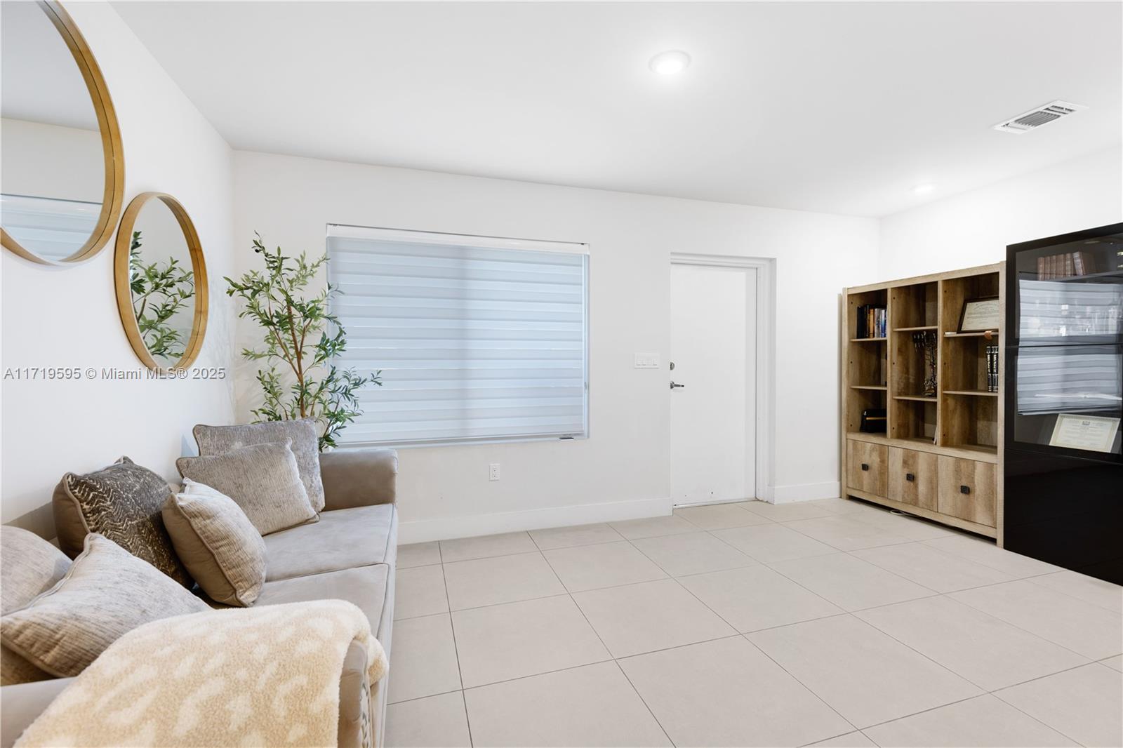 RIVERWOOD - Residential