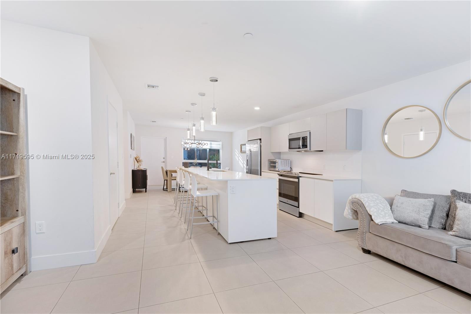 RIVERWOOD - Residential