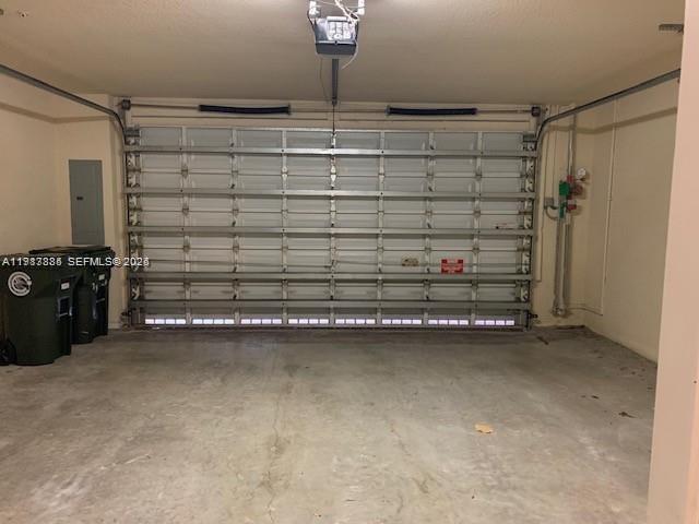 PALOMA LAKES PLAT - Residential Lease