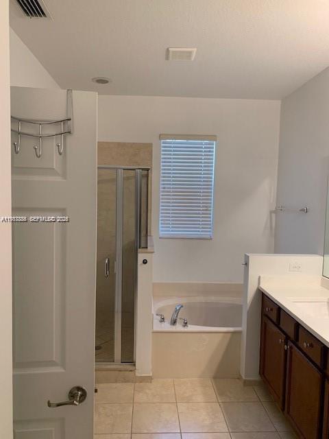 PALOMA LAKES PLAT - Residential Lease