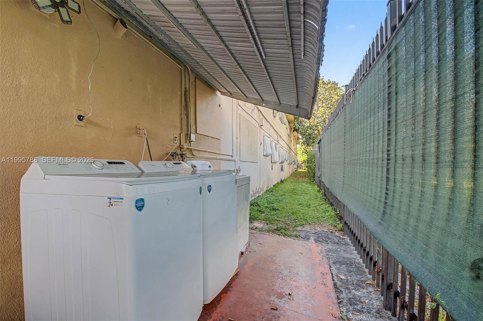 LITTLE RIVER CO-OP - Residential Lease