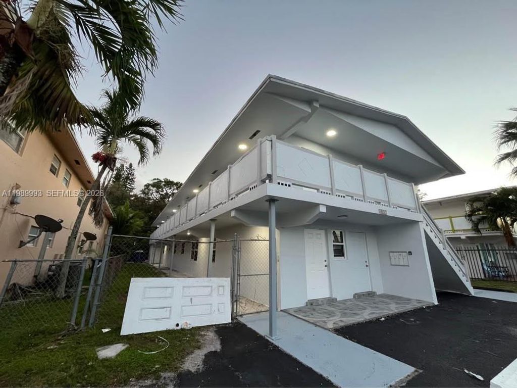 Photo of 1532 SW 5th Pl #A, Fort Lauderdale, FL 33312 (MLS # A11989993)