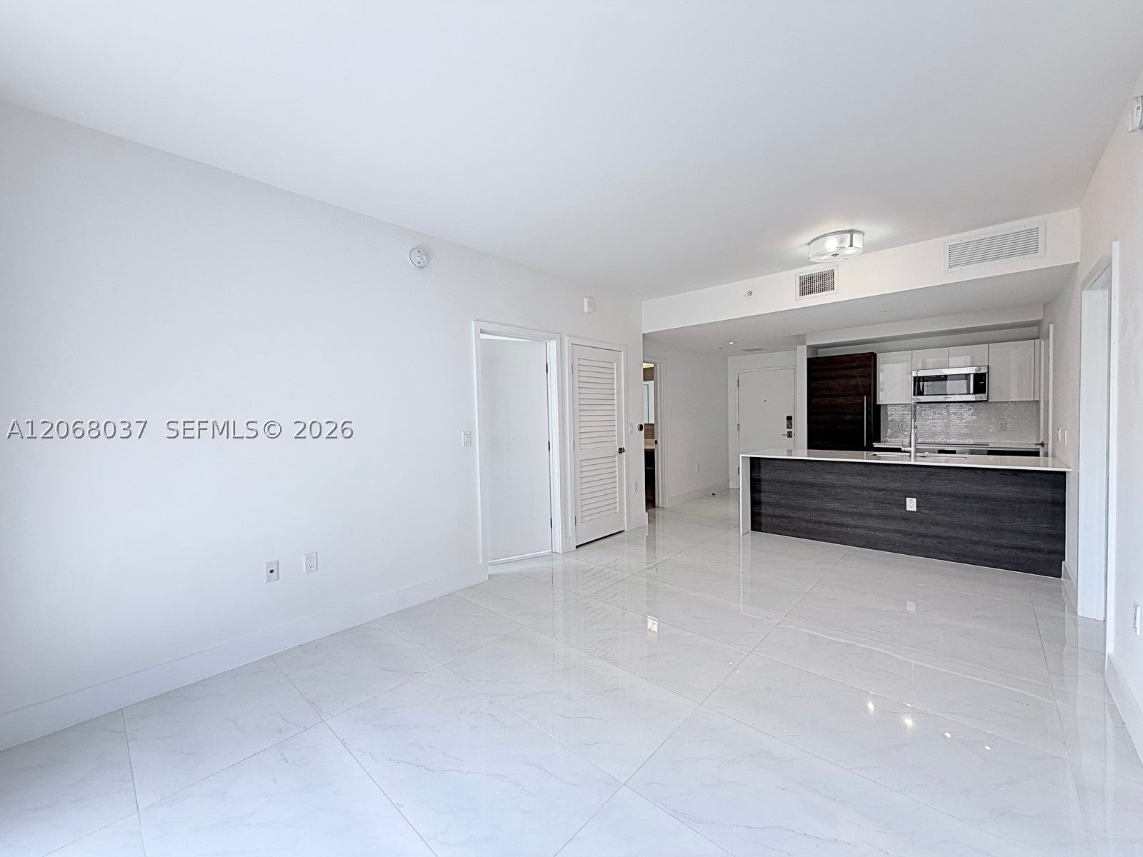 301 Altara Ave 609