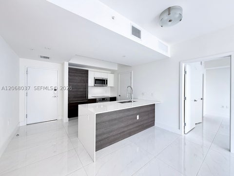 Photo of 301 Altara Ave #609, Coral Gables, FL 33146 (MLS # A12068037)