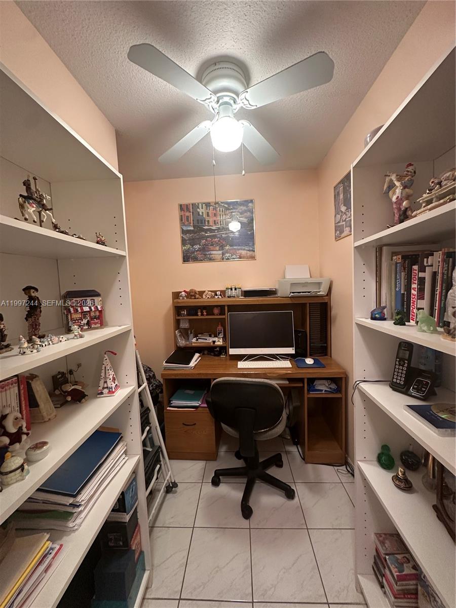 FAIRWAYS ROYALE CONDO - Residential