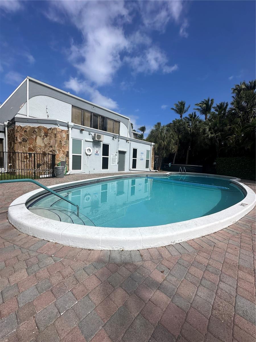 FAIRWAYS ROYALE CONDO - Residential